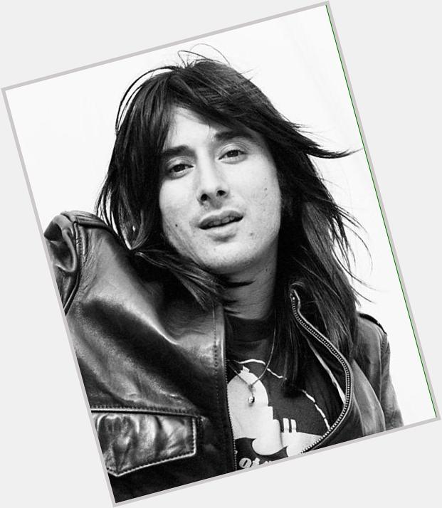 I wanna wish a happy 66th birthday 2 Steve Perry I hope he has a great day with his family & friends 
