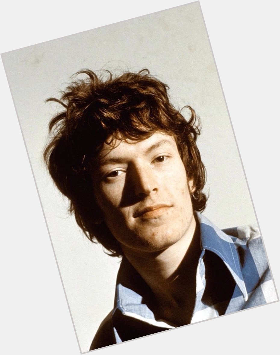 Happy 75th birthday to one of the most talented and brilliant singers Steve Winwood! 