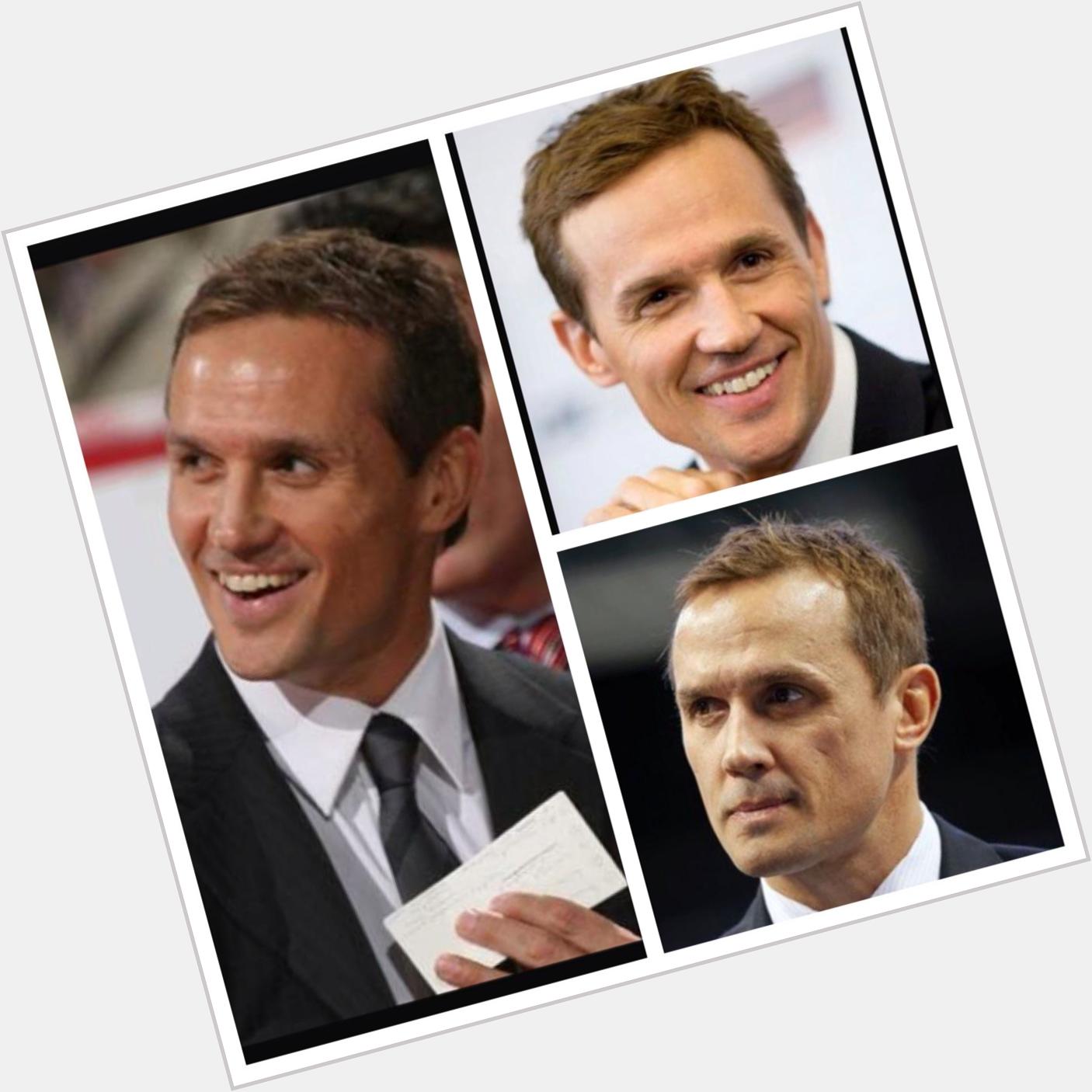 Happy 50th birthday to GM and great Steve Yzerman!     
