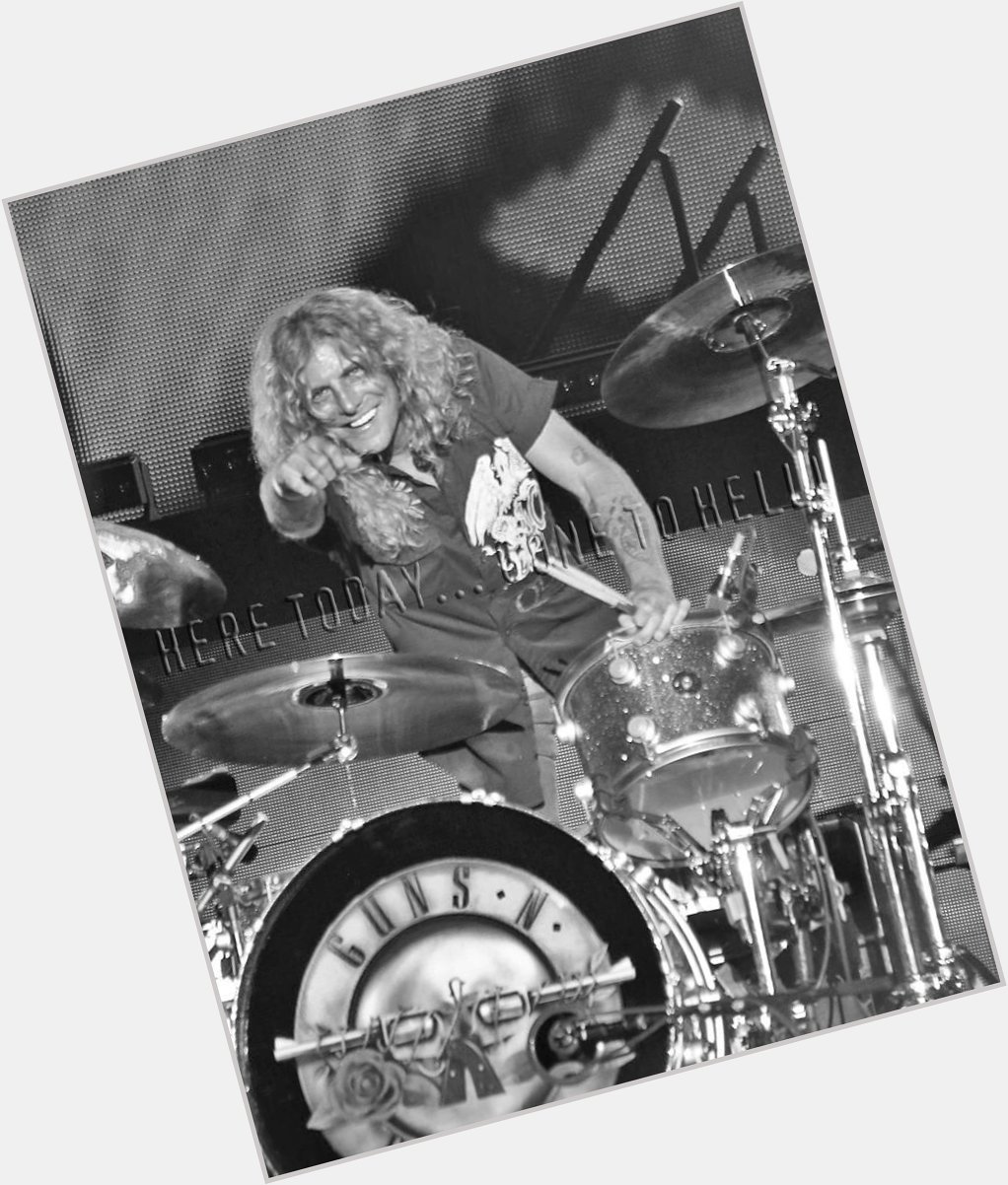 \"On the drums, ladies and gentlemen Mr. Steven Adler\"
Happy Birthday Steven!
Pic by 
