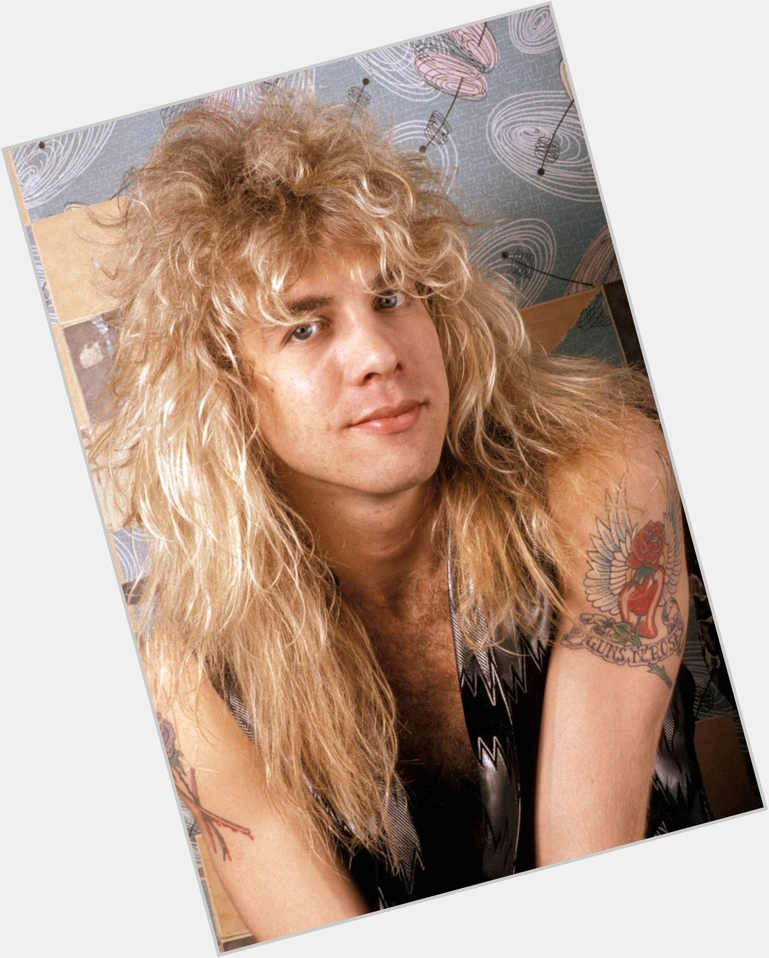 Happy Birthday to Guns N\ Roses drummer Steven Adler, born on this day in Cleveland, Ohio in 1965.    