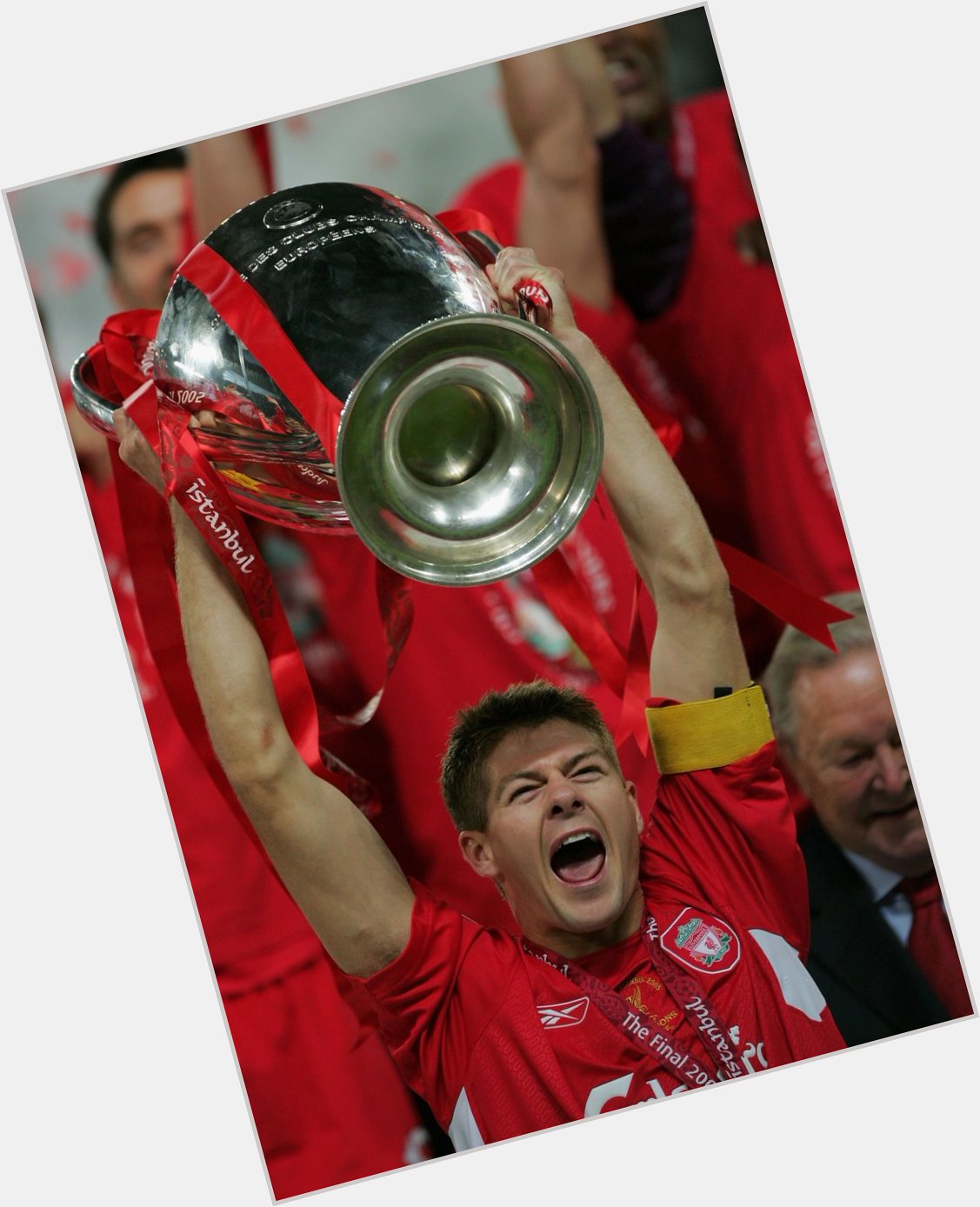 He inspired to glory in 2005... Happy Birthday, Steven Gerrard! 