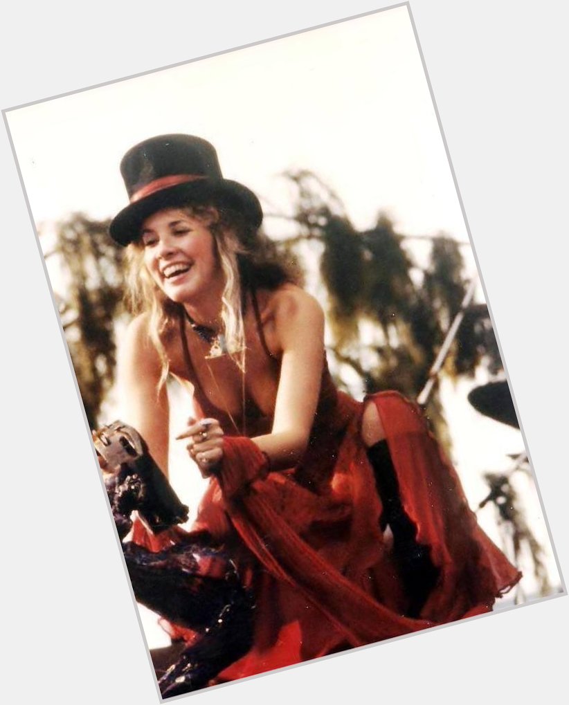 Happy birthday to one of my favorite artists of all time, stevie nicks <333 