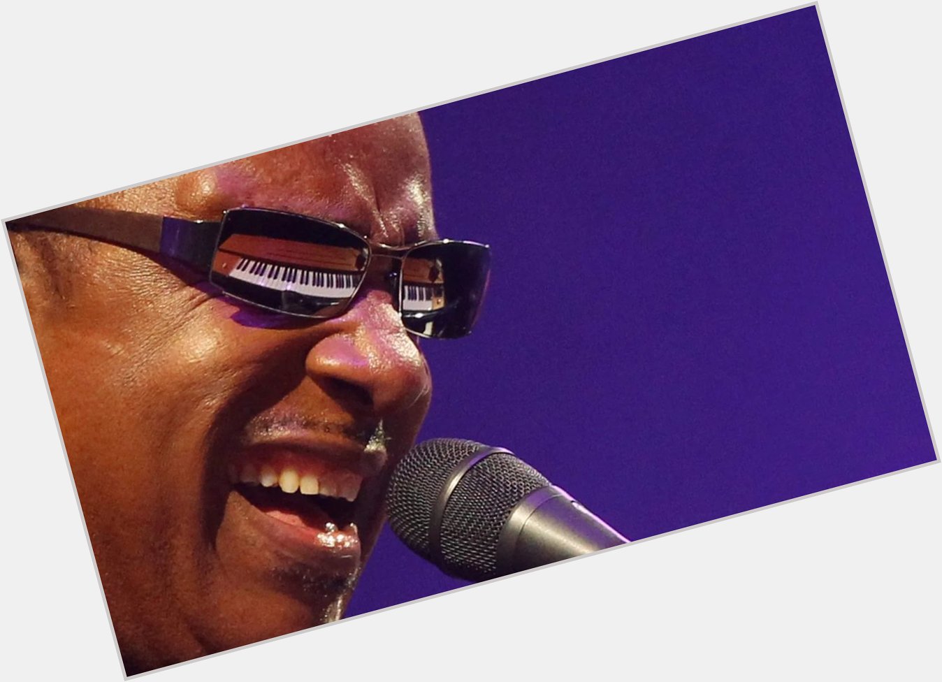  You can\t base your life on other people\s expectations. Happy birthday to the ever-brilliant Stevie Wonder 