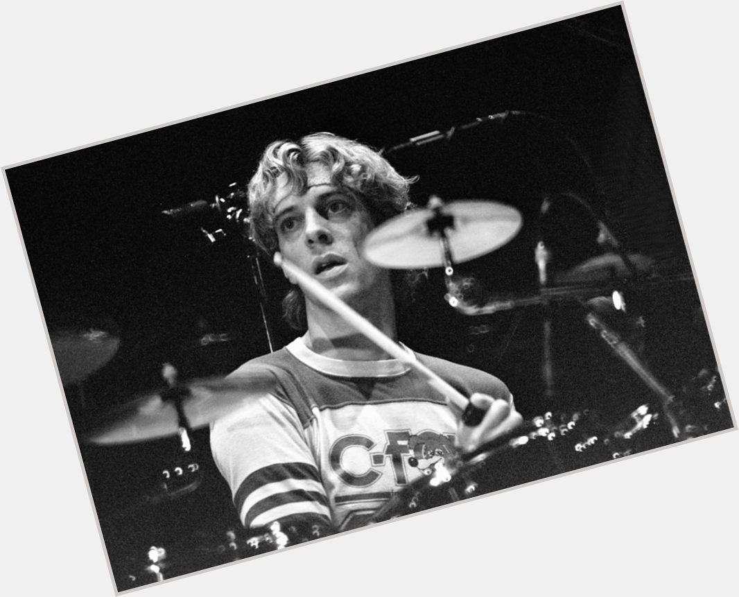 Happy birthday to one of the best drummers of all time, Stewart Copeland! 