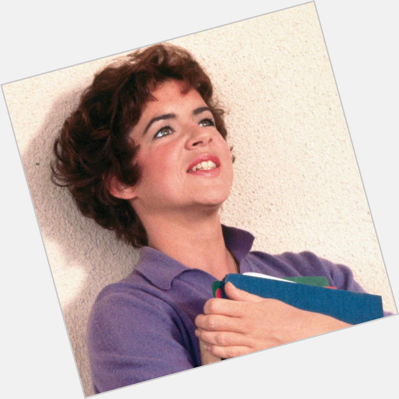 Happy 76th Birthday to Stockard Channing, who played Rizzo in Grease! 