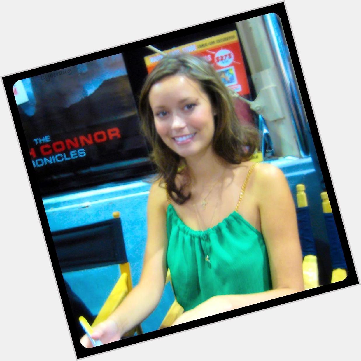 Happy Birthday to a great actress & amazing person Summer Glau! 