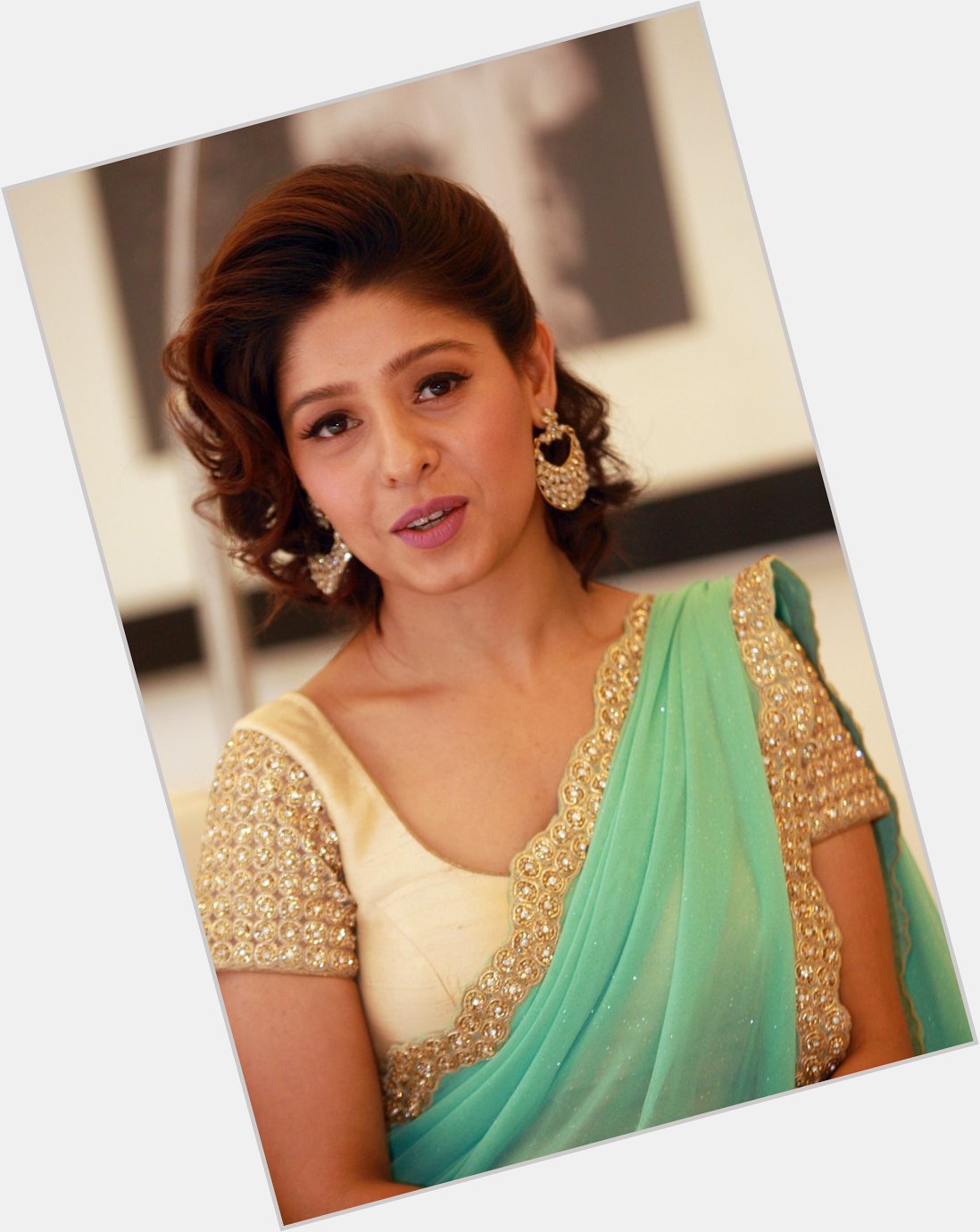 Happy Birthday to Sunidhi Chauhan   About:  