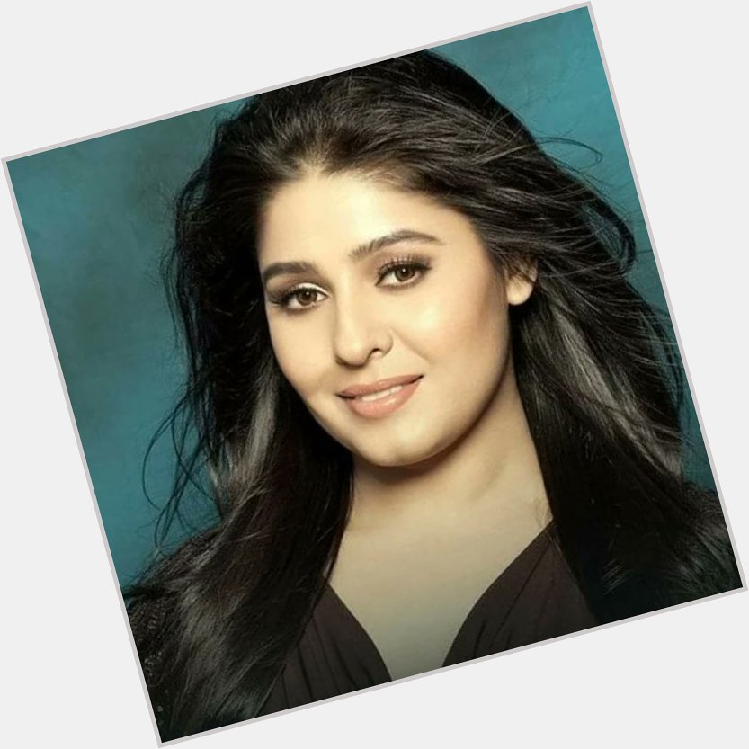 Happy Birthday one of the finest and most talented singer,  SUNIDHI CHAUHAN. She  turned 39 today  ,.  