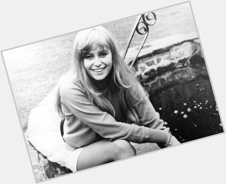 Happy birthday to British film and TV leading lady turned character actress, Susan George (July 26, 1950). 