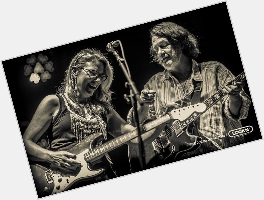 Happy birthday to Susan Tedeschi of (photo with JOhn Bell by from ) 