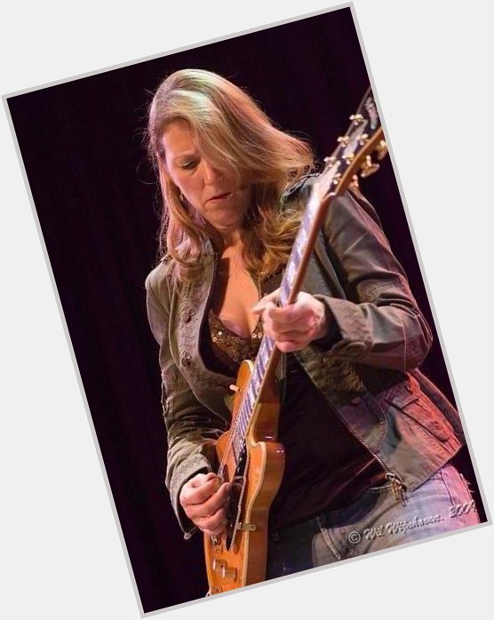 Happy birthday to the fabulous Susan Tedeschi Quite possibly the queen of the universe!!  