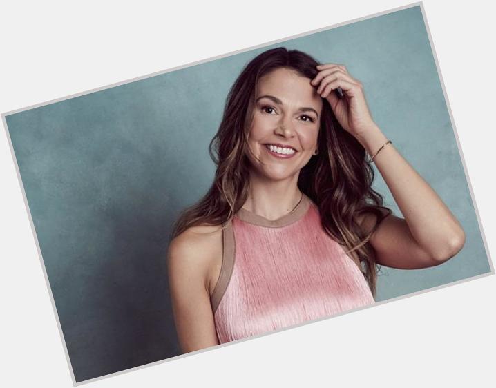 Happy Birthday to Tony-winning Broadway superstar, Sutton Foster! Have an amazing day   