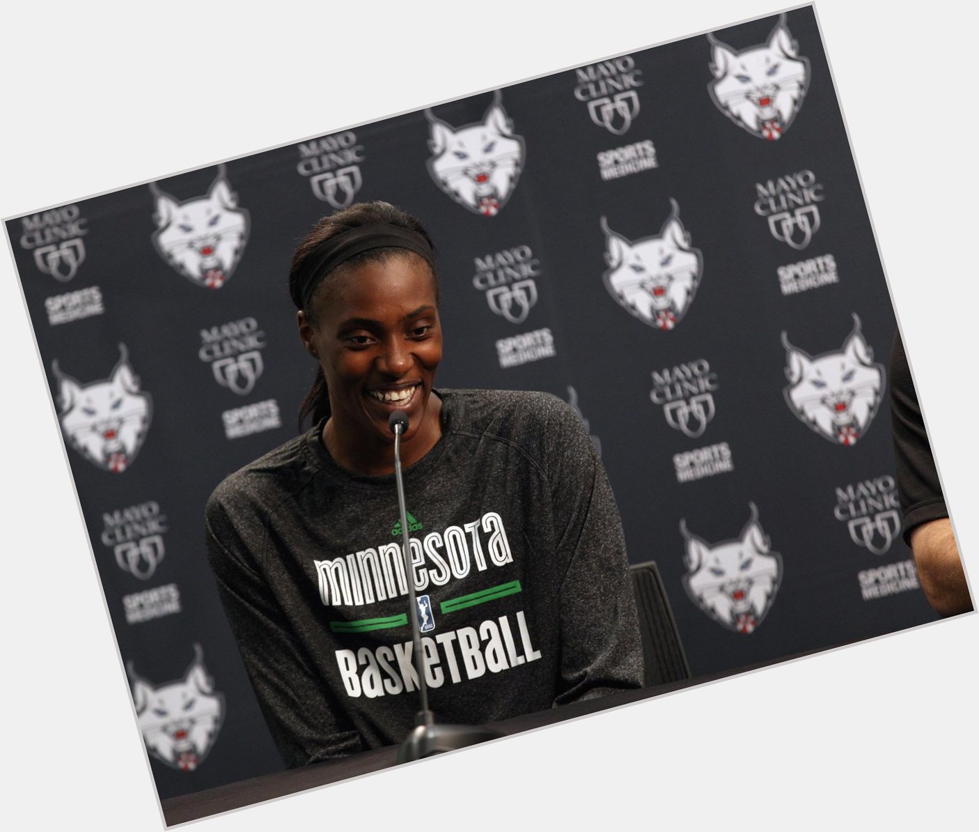 Join us in wishing Sylvia Fowles a happy birthday! 