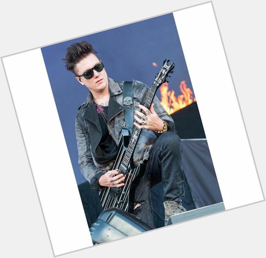 Happy Birthday to Synyster Gates! Such an Inspiration  