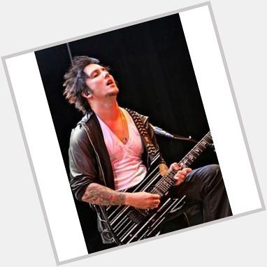 Happy Bday Synyster Gates - guitarist extraordinaire
stay awesome af 