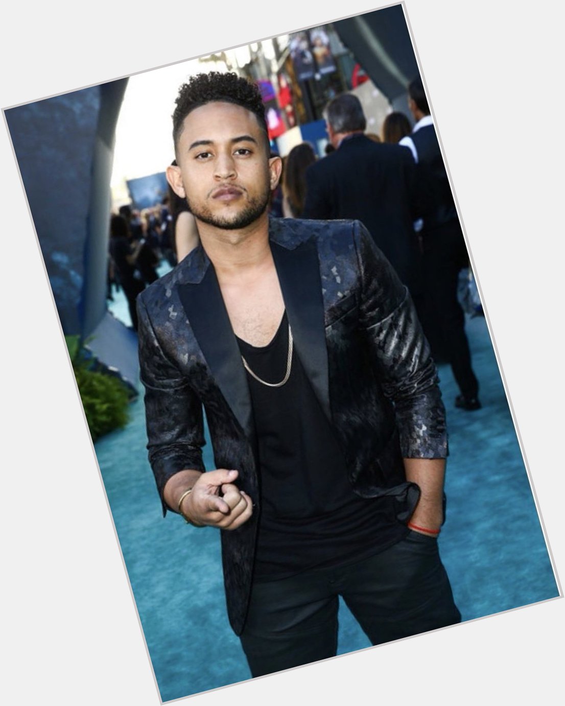 Happy Birthday to singer and actor Tahj Mowry! 