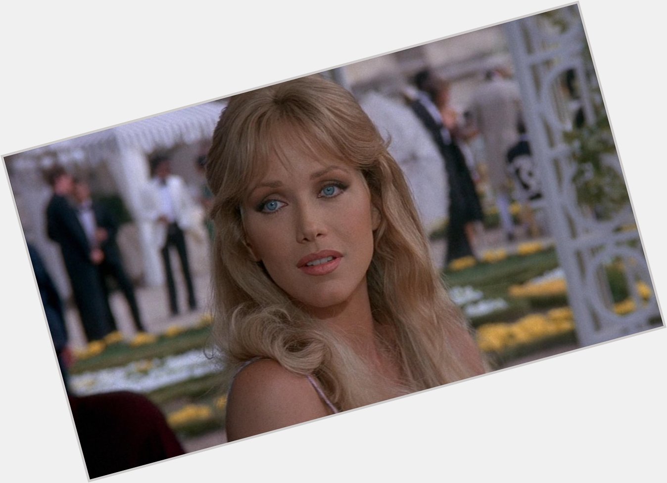 Happy 65th birthday Tanya Roberts! We d gladly help you cook dinner! How about quiche de cabinet? 