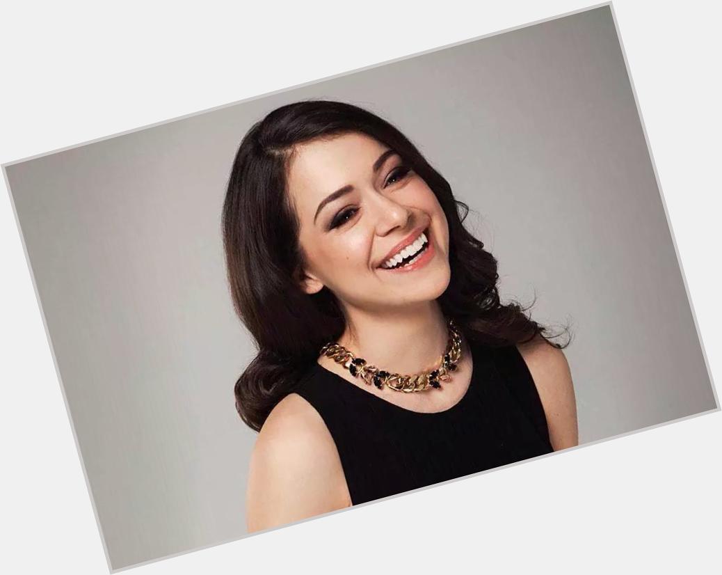 Happy birthday to Tatiana Maslany, an excellent actress that amazes us with every performance, we love you Tat! 