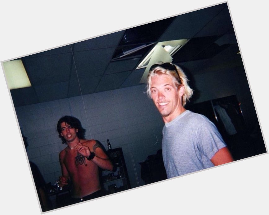 Happy birthday to taylor hawkins   