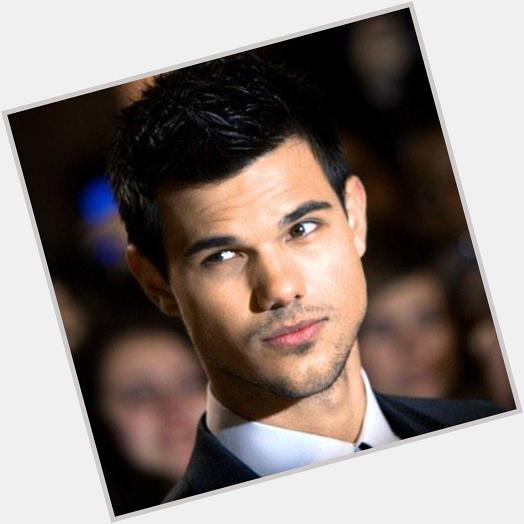 Happy birthday, Taylor Lautner, you adorable human being you!! 