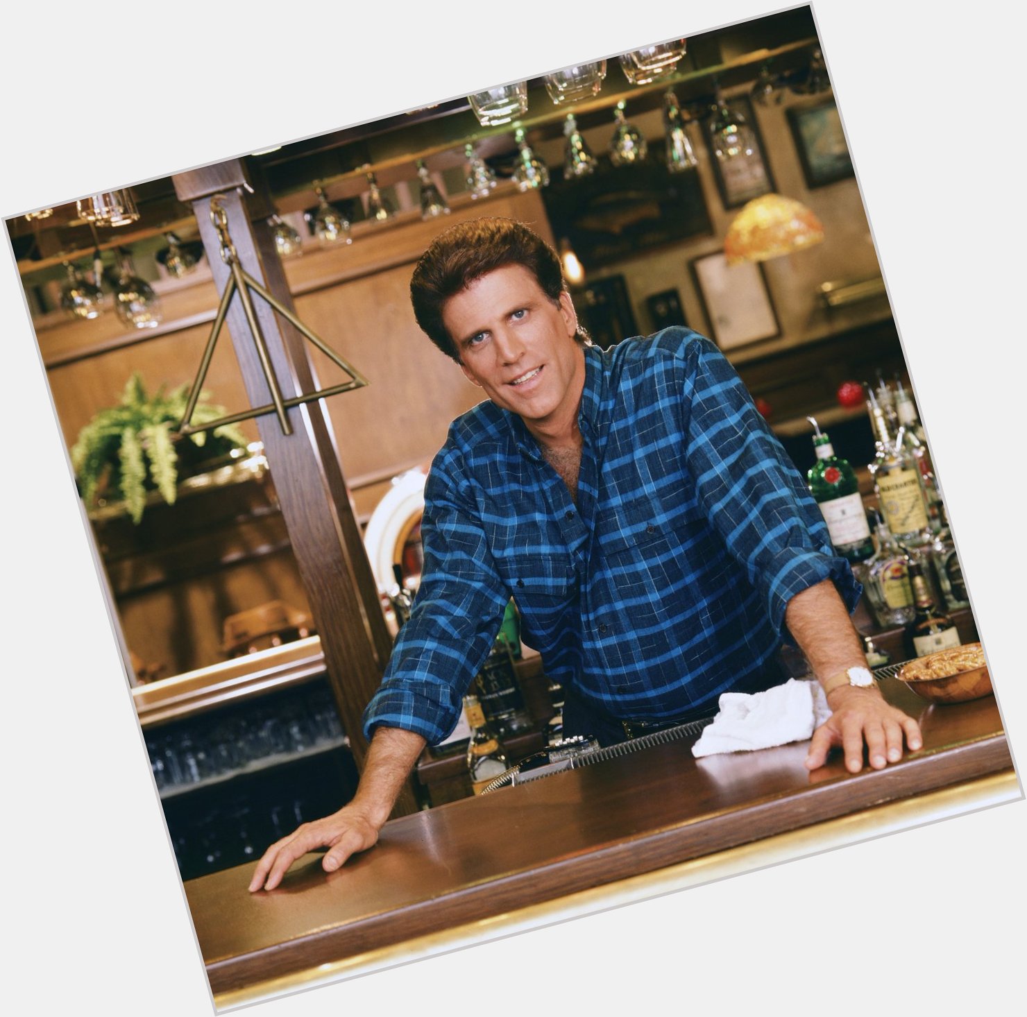 Happy Birthday American actor Ted Danson, now 75 years old. Brilliant as Sam Malone in Cheers 1982-1993. 