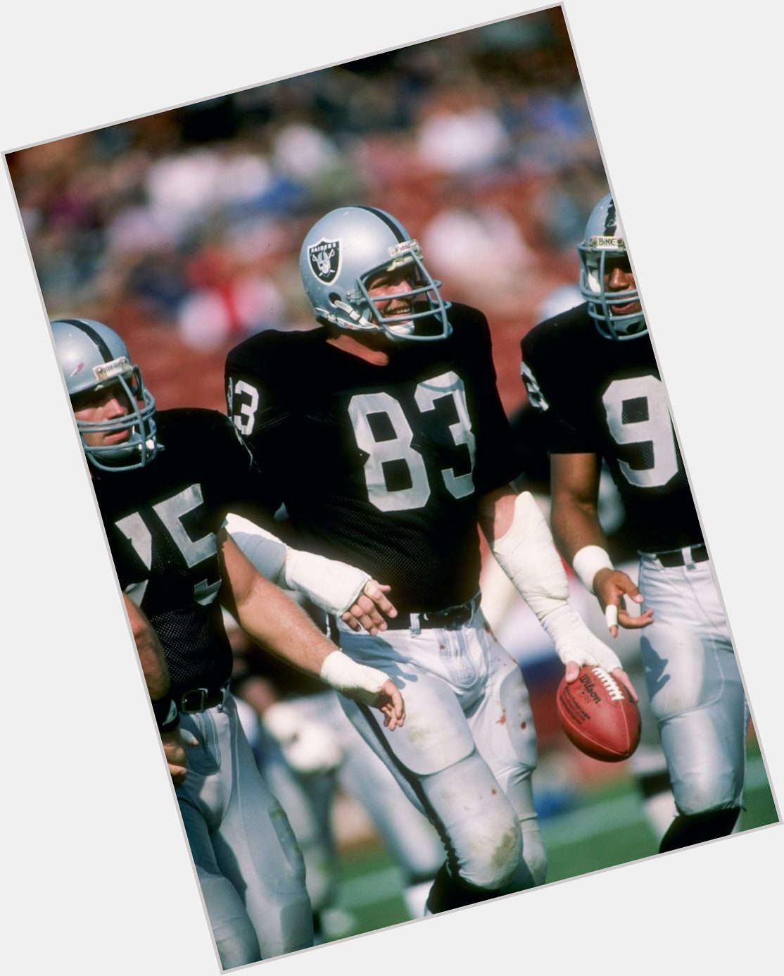 Happy Birthday to Raiders legend and NFL Hall of Fame LB Ted Hendricks 