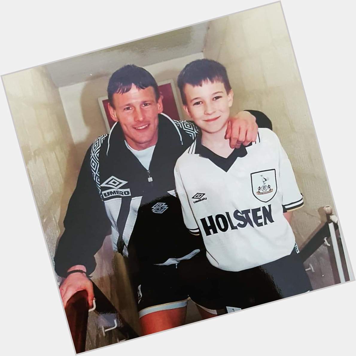 Happy Birthday to my Tottenham hero, Teddy Sheringham. Here\s me and him in 1995... 