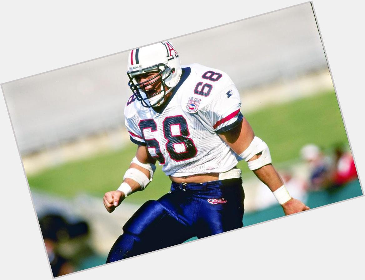 Happy Birthday to alum and 3x Patriots Super Bowl champ, Tedy Bruschi! 