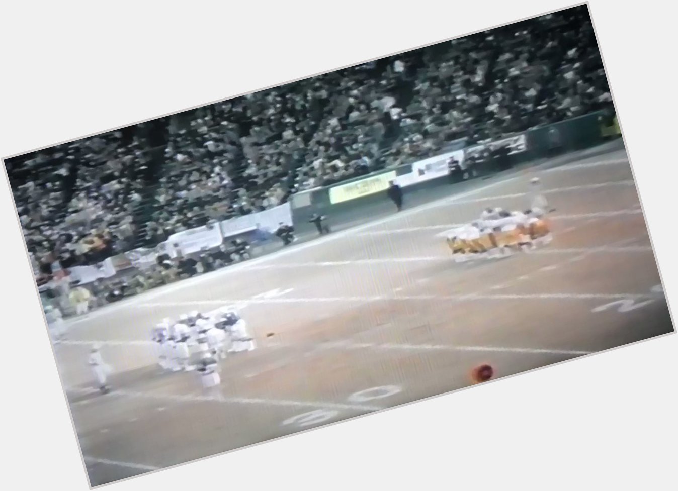 Happy birthday, Terry Bradshaw!

Here he is tossing a TD in the 76 playoffs. 