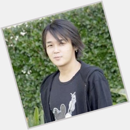 Happy birthday to TETSUYA NOMURA! Kh series, FF7R, and many more masterpieces are made by this man! 