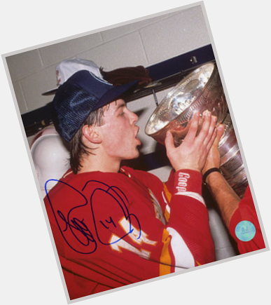  Happy 54th birthday Theo Fleury! Here\s Theo drinking out of Lord Stanley (1989) 