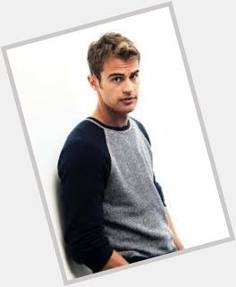 HAPPY BIRTHDAY THEO JAMES! I LOVE YOU SO MUCH! HAVE A WONDEFUL 30TH BIRTHDAY    