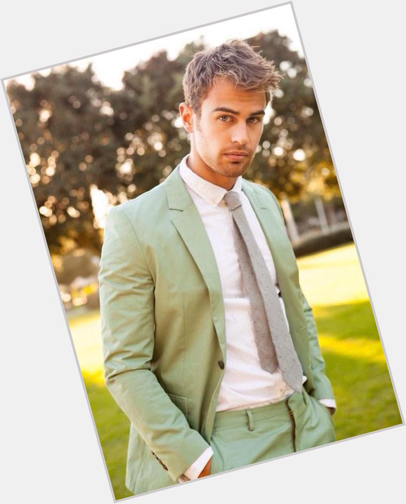 Happy Birthday to the amazing and handsome Theo James!! Love you <3 