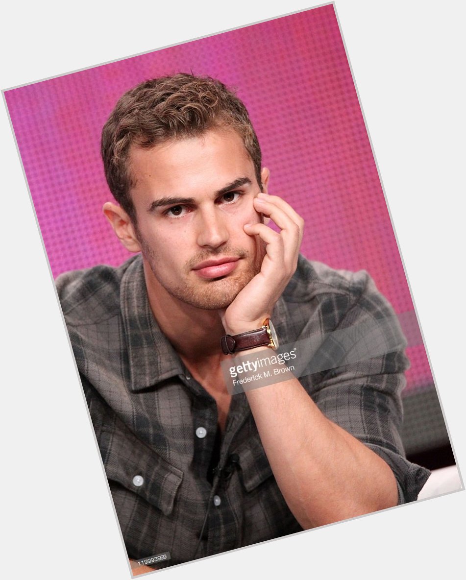 After midnight ? OK IT\S OFFICIAL ! Happy Bday to the amazing and fabulous Theo James. 