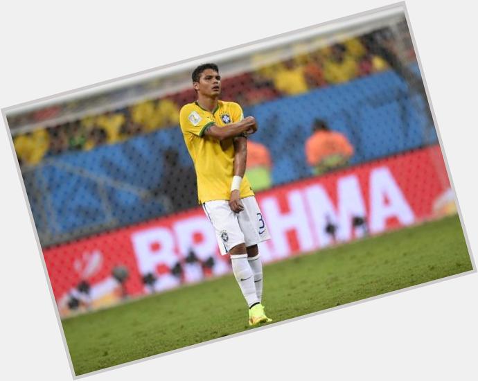 Remessage to wish Thiago Silva a very happy birthday! 