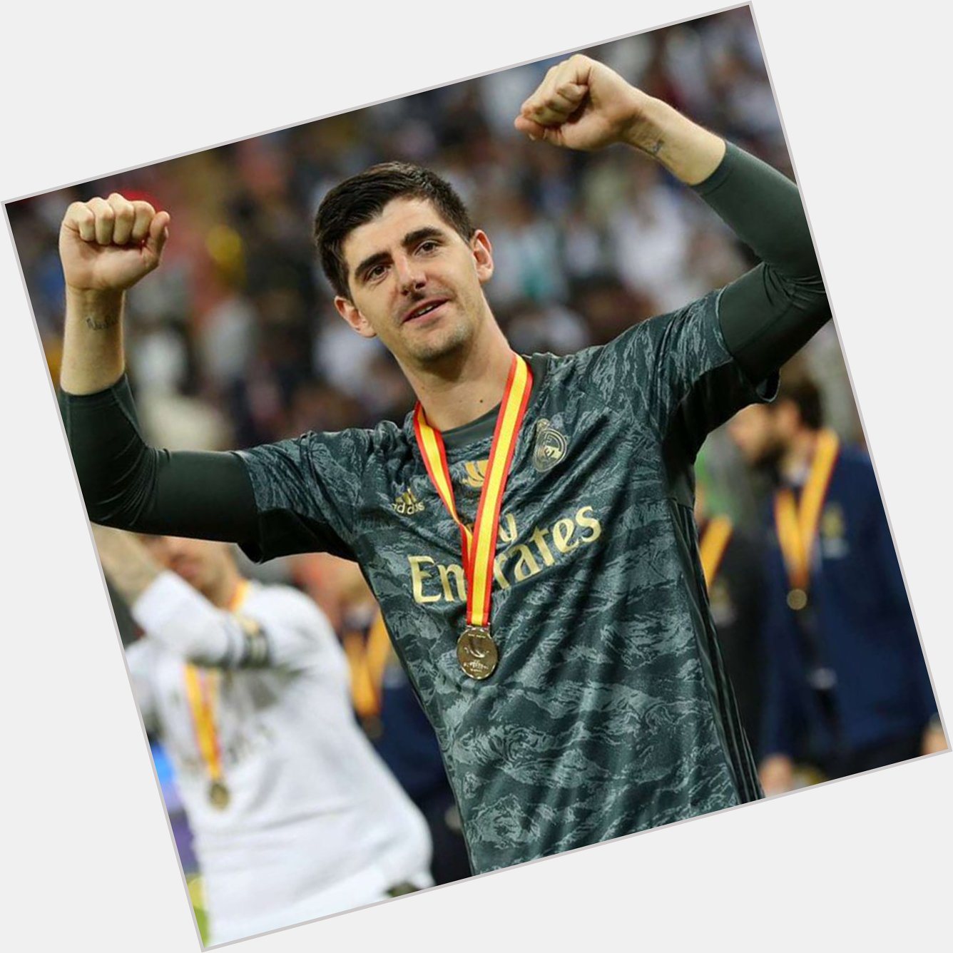 Happy Birthday, Thibaut Courtois!

Where does he rank among the world\s best goalkeepers? 
