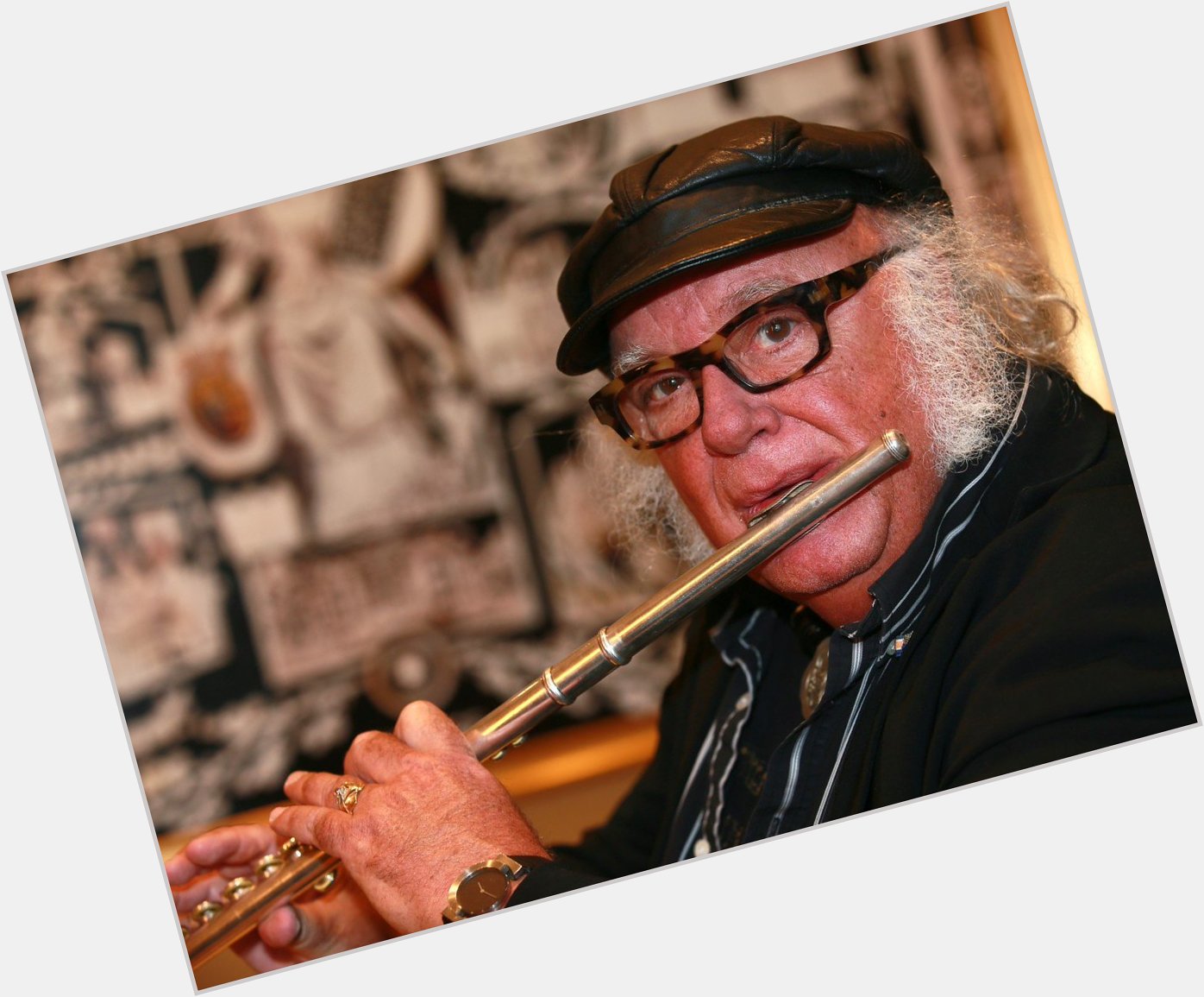 Happy 74 birthday to the legendary Focus singer and multi-instrumentalist Thijs van Leer! 