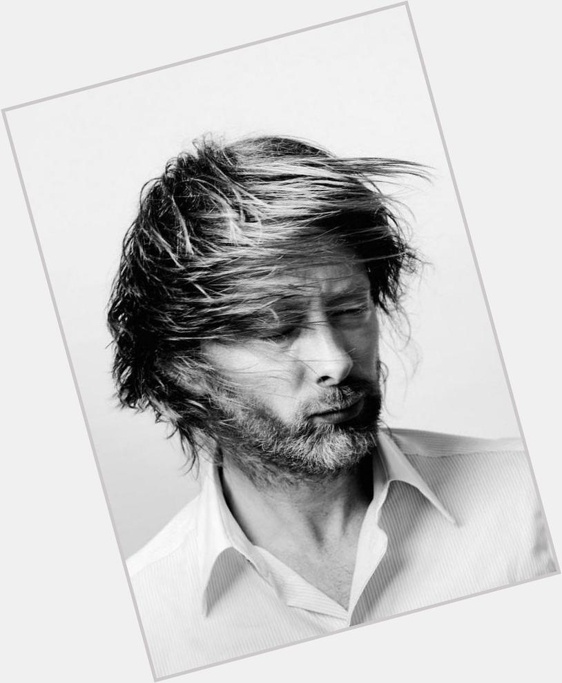 Iam glad to saying Happy 46th birthday for Thom yorke.. 