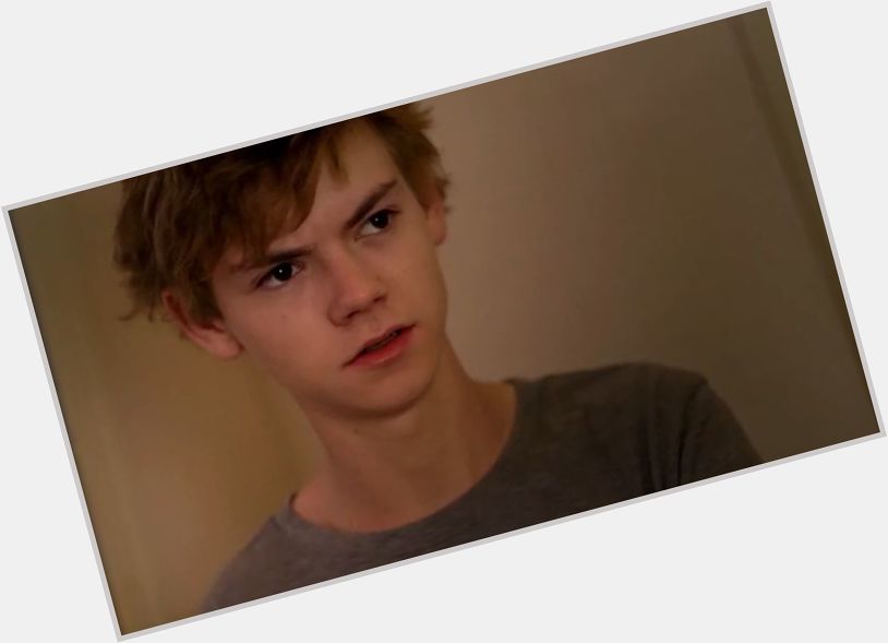   interaddict_th: Happy Birthday (25) Thomas Brodie-Sangster
(     Game of Thrones ss3-4, Death o 