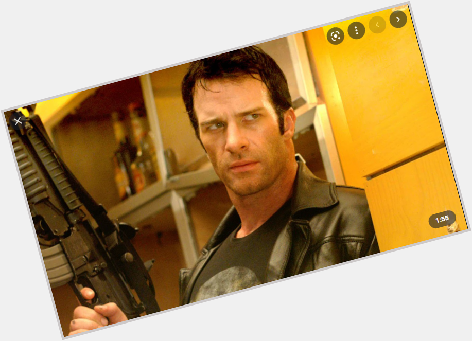 A very Happy Birthday today to the actor Thomas Jane 