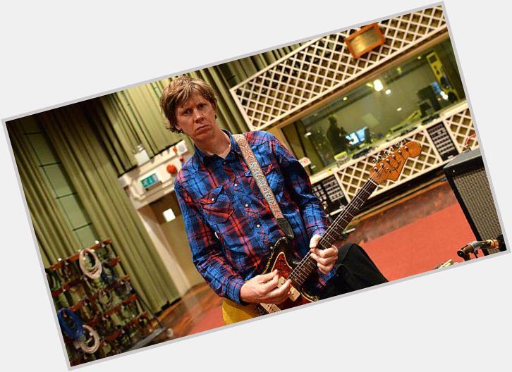 While we\re in a Sonic Youth vibe ...

HAPPY 57th BIRTHDAY THURSTON MOORE 