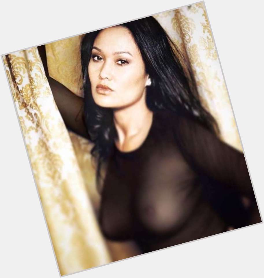 Happy birthday Tia Carrere, now 56 years old. 