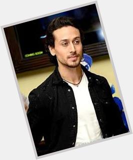 Happy birthday tiger shroff.... Your are amazing and love you so much...... 