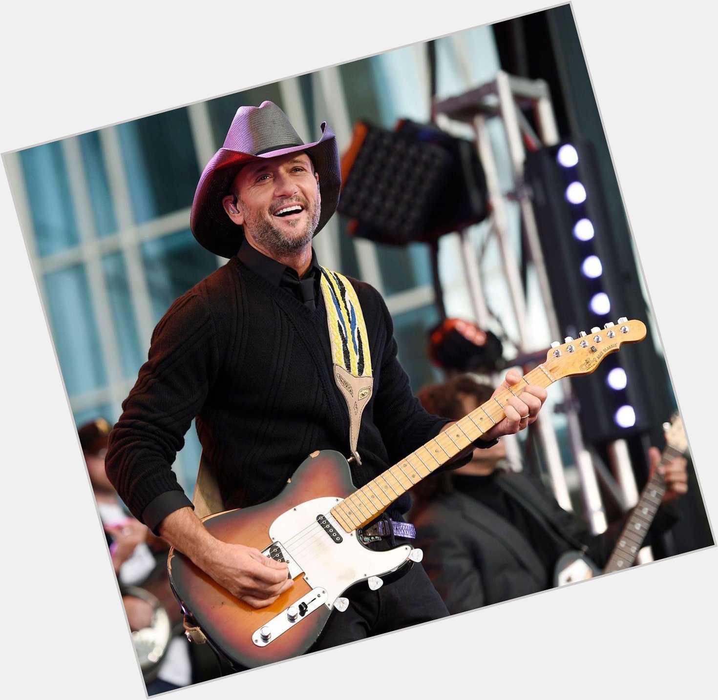Happy birthday to American singer, actor, guitarist, and record producer Tim McGraw, born May 1, 1967. 
