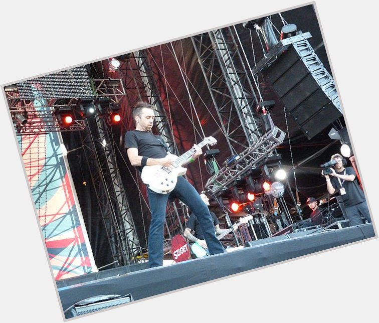 I d like to wish a happy 40th birthday to Tim McIlrath, lead singer/rhythm guitarist for Rise Against!  