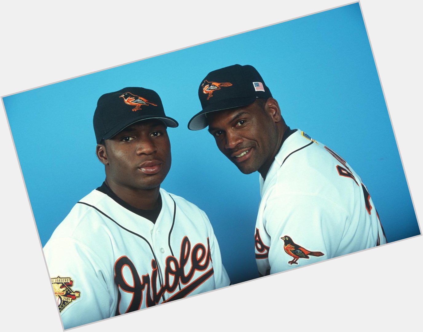 Happy birthday to Hall of Famer Tim Raines, who briefly played with his son, Tim Jr, on the Orioles 