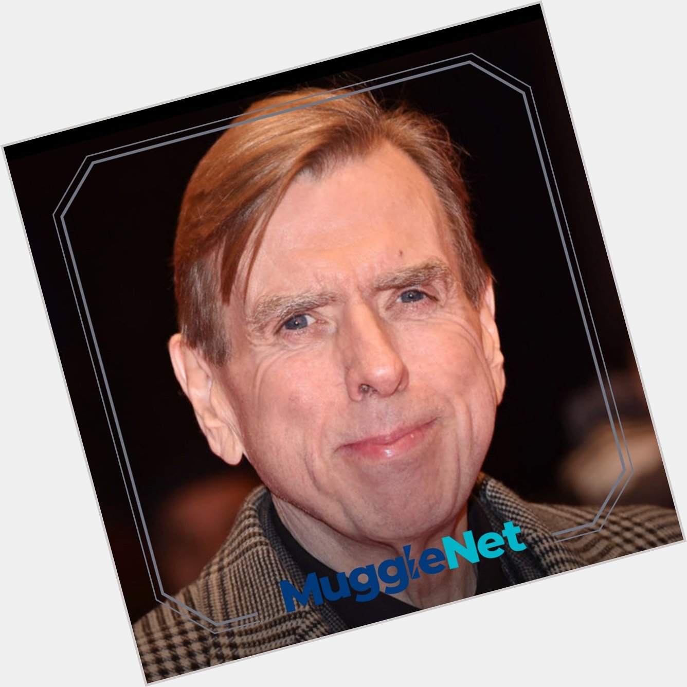 Happy birthday to Timothy Spall, who played Peter Pettigrew in the films! 