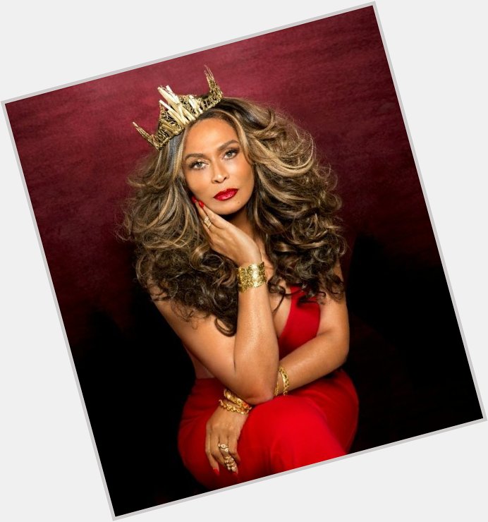 Happy birthday to Ms. Tina Knowles, A SAVAGE! 