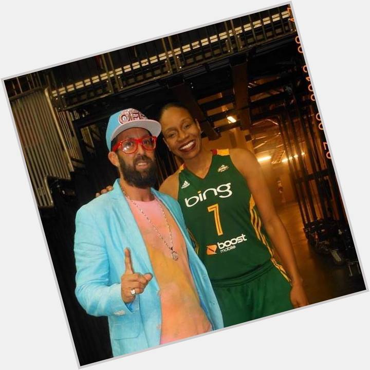   Throwback pic of me and Tina Thompson, have a Happy Birthday Tina!!!!!!!!! :) 
